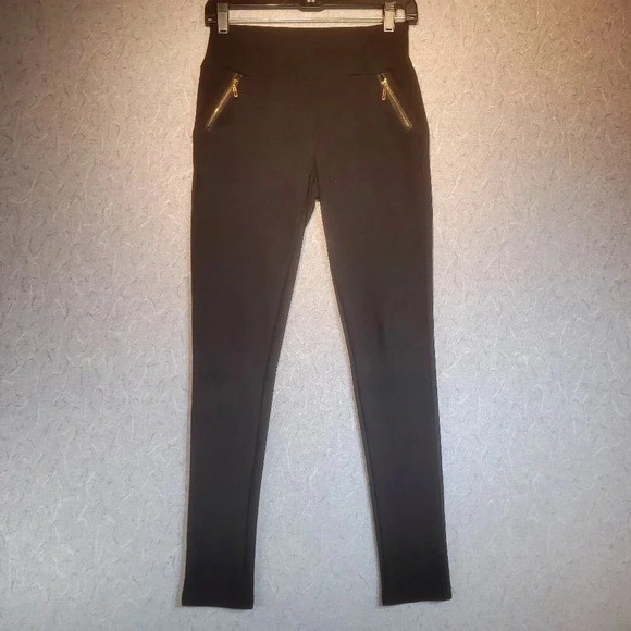 Shosho NWOT  Women's Black Stretch Pants Gold Zipper Pockets Size Small - Picture 1 of 8